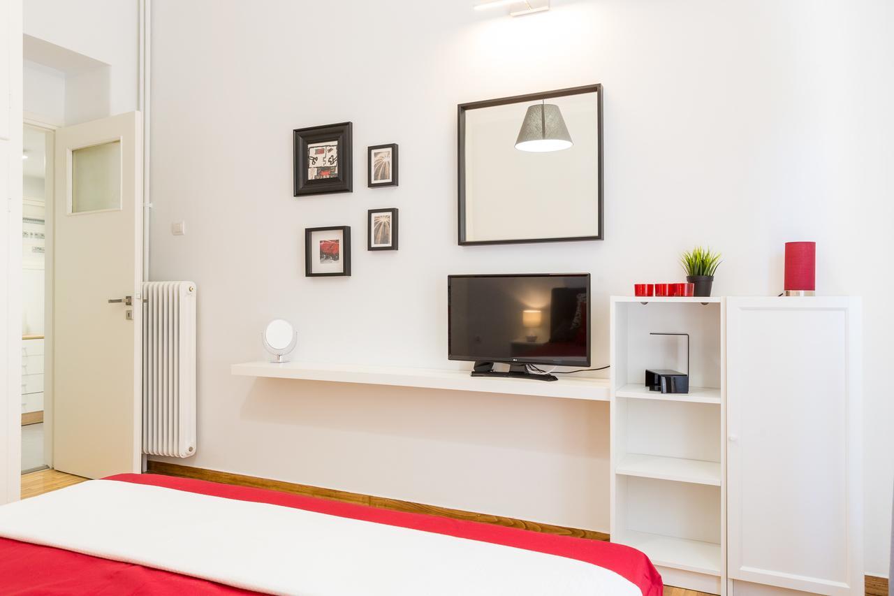 Newly Renovated 100m² Stylish Urban Flat Appartement